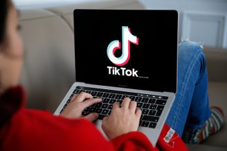 Cara Download TikTok di Laptop