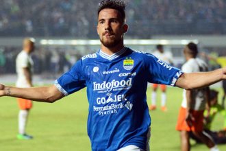 Potret Jonathan Bauman Saat Memperkuat Tim Persib Bandung