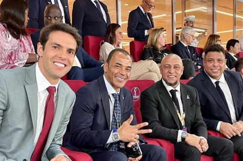 Potret Kaka bersama Roberto Carlos, Cafu, dan Ronaldo