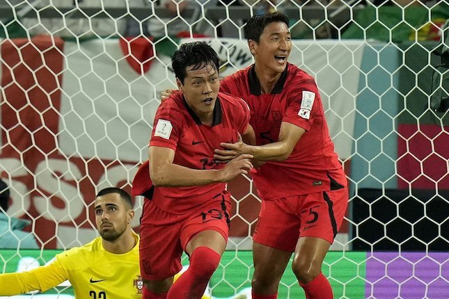 Potret selebrasi pemain Korea Selatan di pertandingan Korea Selatan vs Portugal (Foto: AP Photo/Francisco Seco)